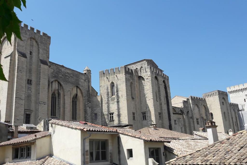 شقة Renove, Vue Sur Palais Des Papes, Terrasse Et Wifi Troisieme Etage أفينيون المظهر الخارجي الصورة