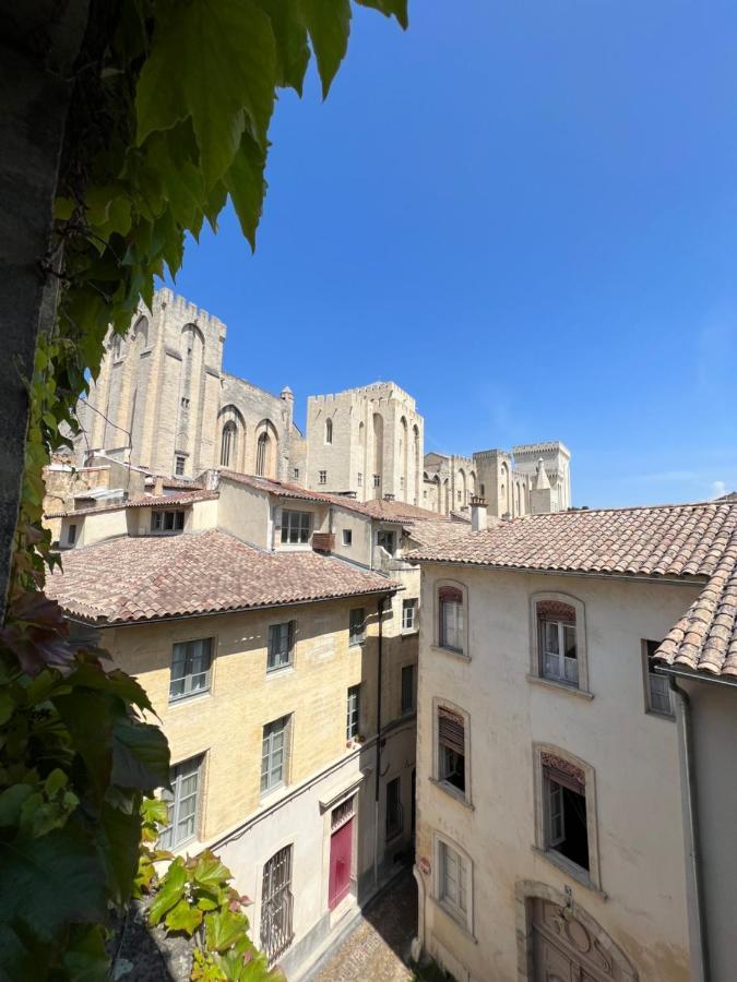 شقة Renove, Vue Sur Palais Des Papes, Terrasse Et Wifi Troisieme Etage أفينيون المظهر الخارجي الصورة